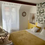 Grand T3 Lumineux Ideal Famille Ou Amis Avec Parking Gratuit Apartment Epernay