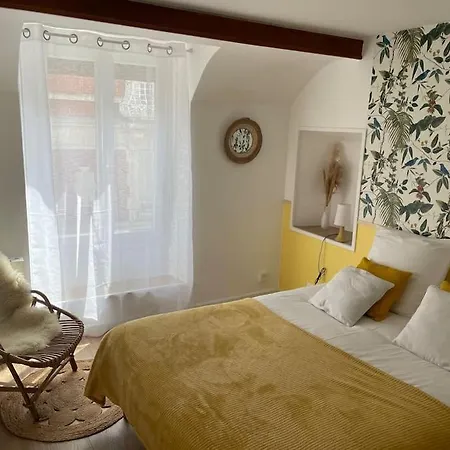 Grand T3 Lumineux Ideal Famille Ou Amis Avec Parking Gratuit アパート エペルネー