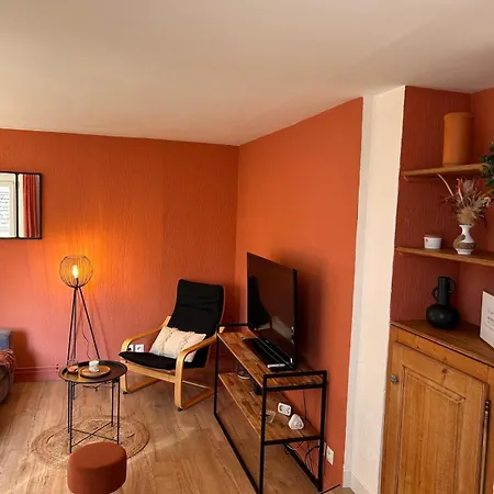 Grand T3 Lumineux Ideal Famille Ou Amis Avec Parking Gratuit Эперне