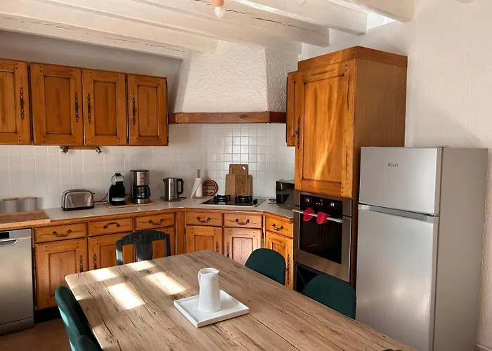 Grand T3 Lumineux Ideal Famille Ou Amis Avec Parking Gratuit * Épernay